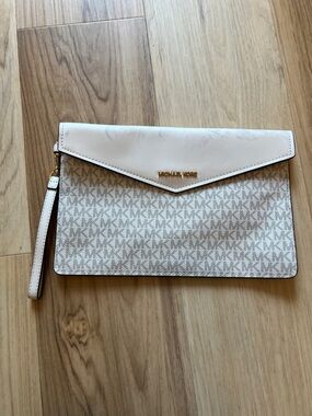 Michael Kors Cream and White Signature Wristlet Clutch